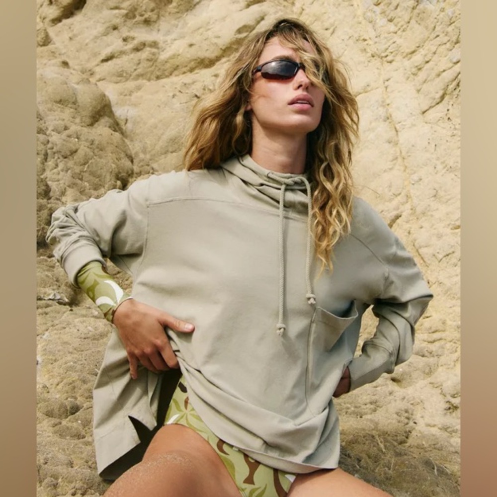 FP MOVEMENT Hot Shot Layer Hoodie Sage Stone NWT